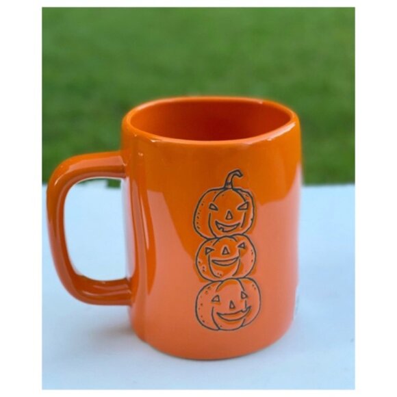 Rae Dunn Trick or Treat Mug - Picture 2 of 2